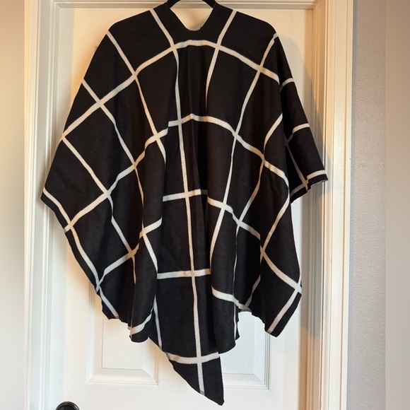 Moss Rose Women's Shawl Wrap Poncho Ruana Cape Open Front Cardigan Shawls - Picture 9 of 9